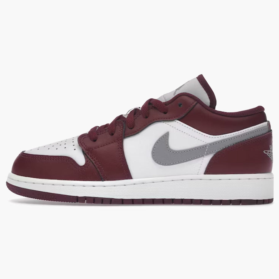 Air Jordan 1 Low Bordeaux GS bei Hypeneedz