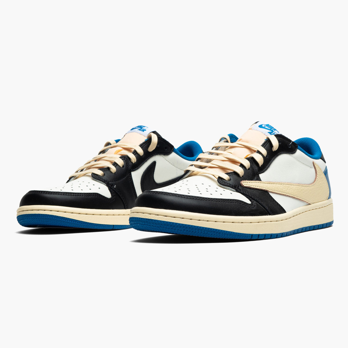 Nike Air Jordan store 1 Low Fragment x Travis Scott