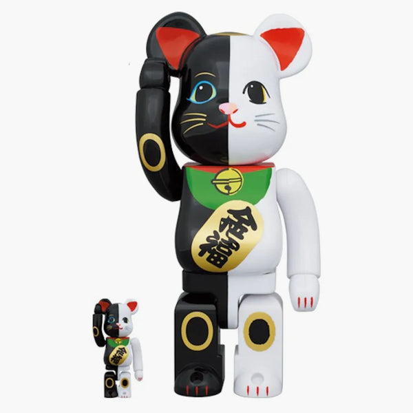 Bearbrick Maneki Neko Invitation Black X Fortune White 100% & 400% Set