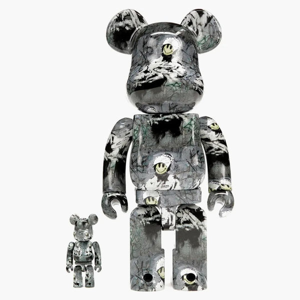 Bearbrick Riot Cop 100% & 400% Set