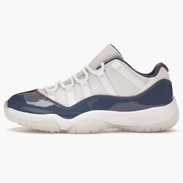 Jordan 11 Retro Low Blu diffuso