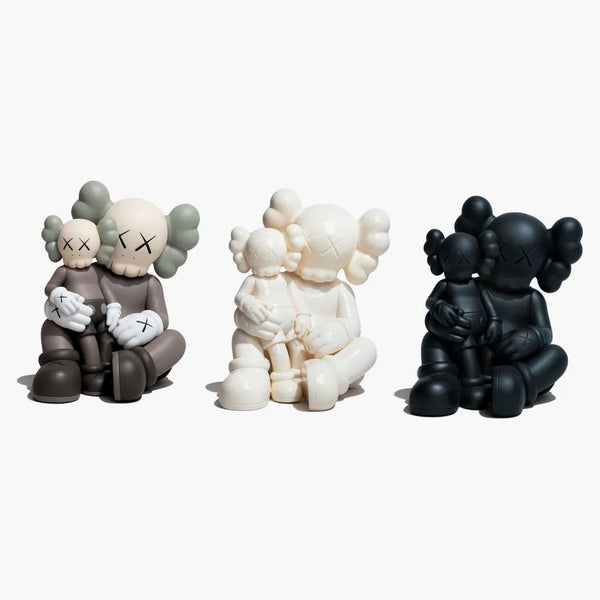 Kaws Holiday Changbai Mountain Vinyl Figure Set Brown/snowy White/black