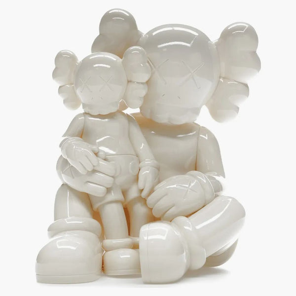 Kaws Holiday Changbai Mountain Vinyl Figure Snowy White