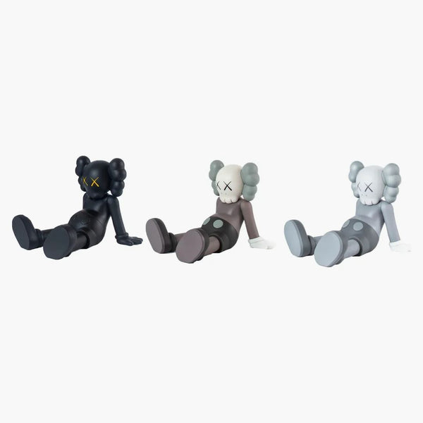 Kaws Holiday Taipei Vinyl Figure Black/brown/grey Set