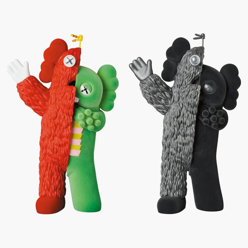 Kaws Kachamukku Vinyl Figure Green/red & Black Set