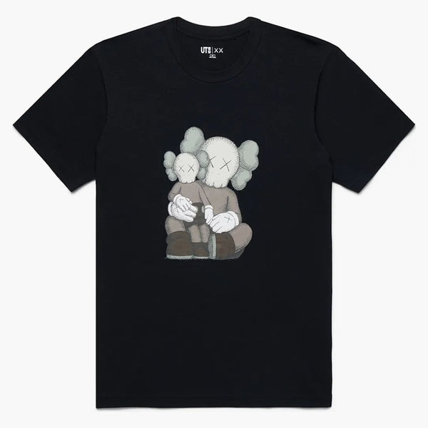 Kaws X Uniqlo Ut Short Sleeve Graphic T-shirt (us Sizing) Black