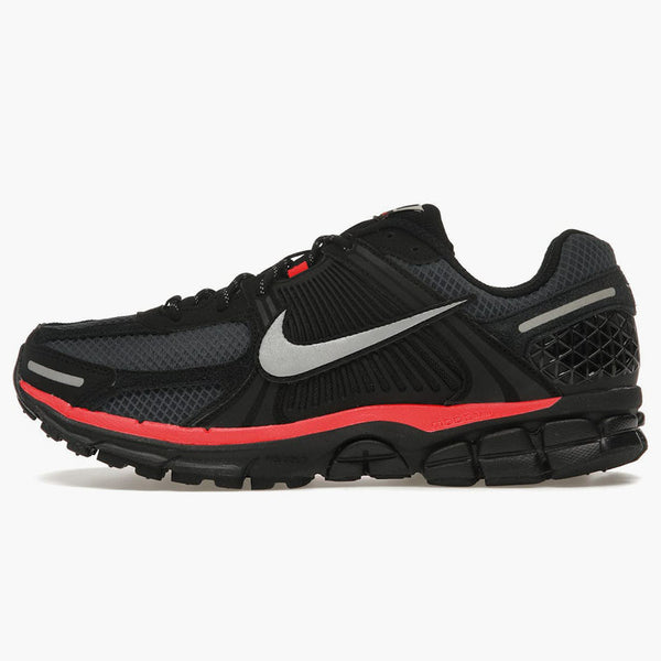 Nike Zoom Vomero 5 Black Metallic University Red