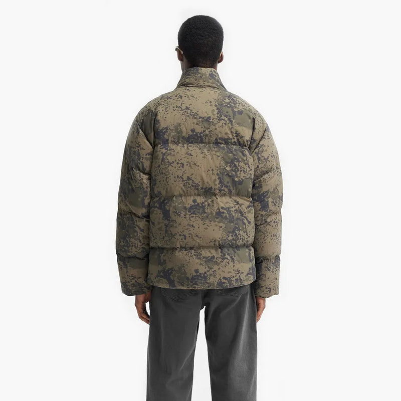 Represent Puffer Jacket Camo Modell Rückseite